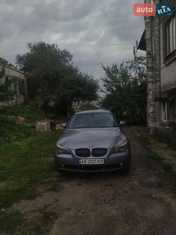 2005 bmw 523i