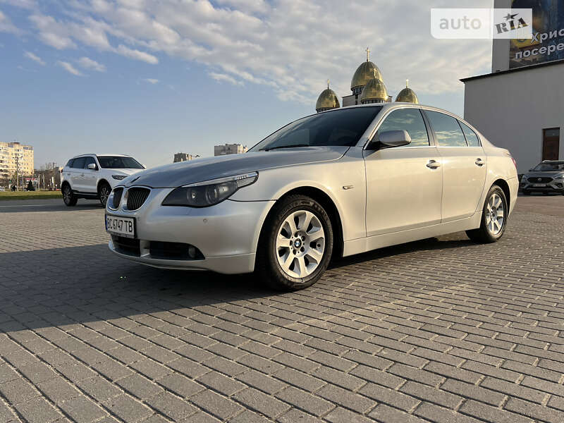 2005 bmw 523i