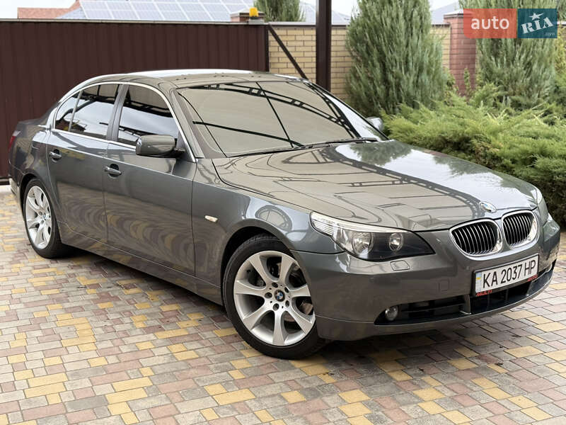 2005 bmw 525i