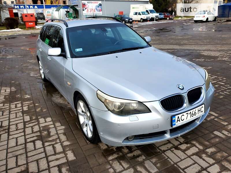 2004 bmw 525