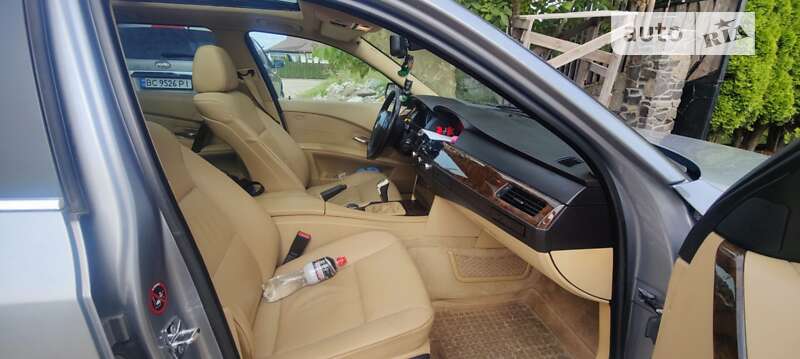 2005 bmw 525