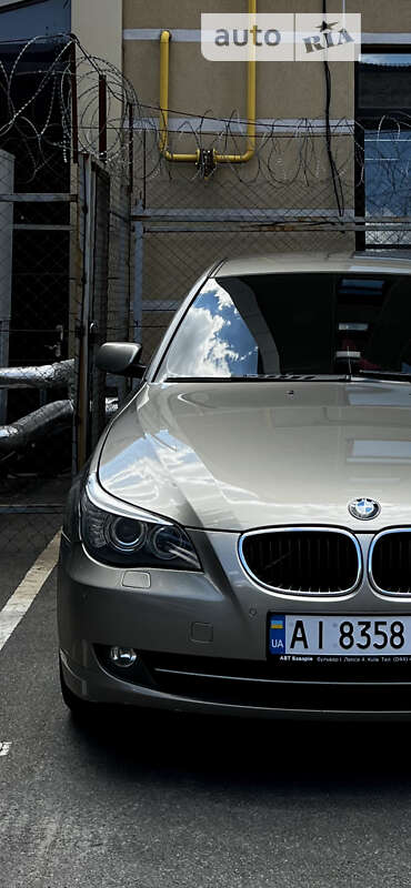 2008 bmw 520i