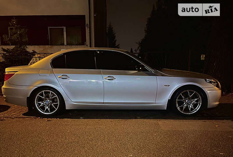2008 bmw 523i