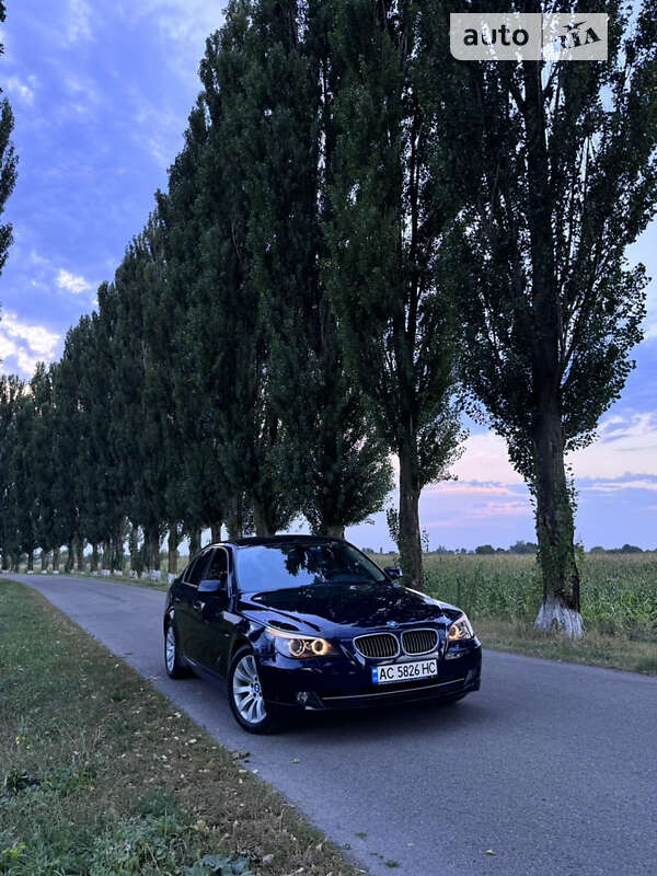 2008 bmw 523i