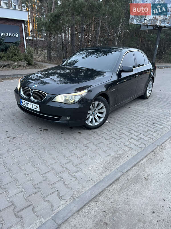2008 bmw 523i