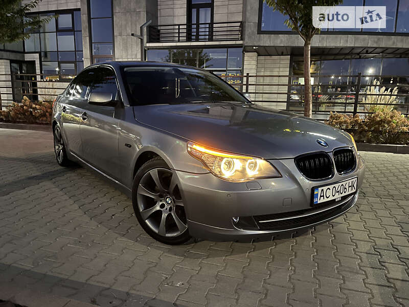 2008 bmw 523i