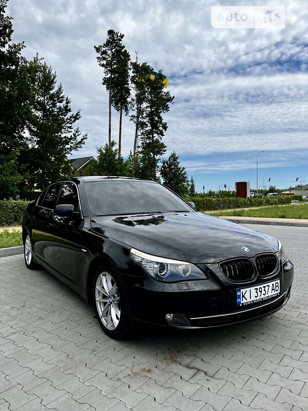 2008 bmw 523i