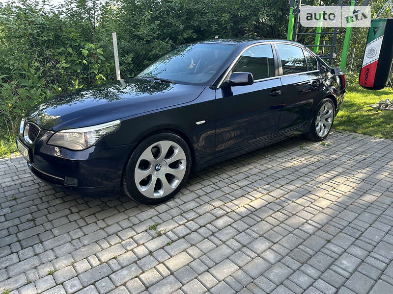 2008 bmw 525i