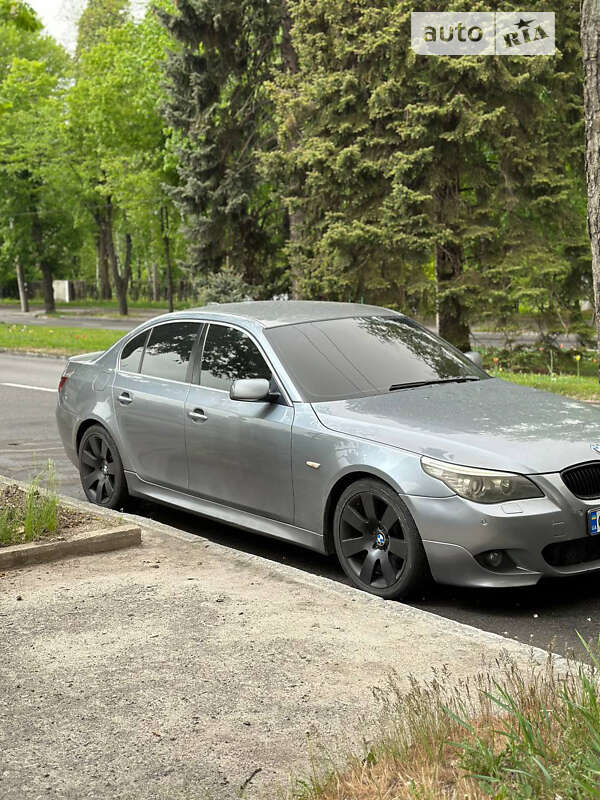 2008 bmw 520
