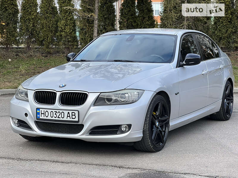 2010 bmw 3 series