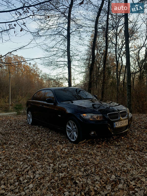 2011 bmw 3 series