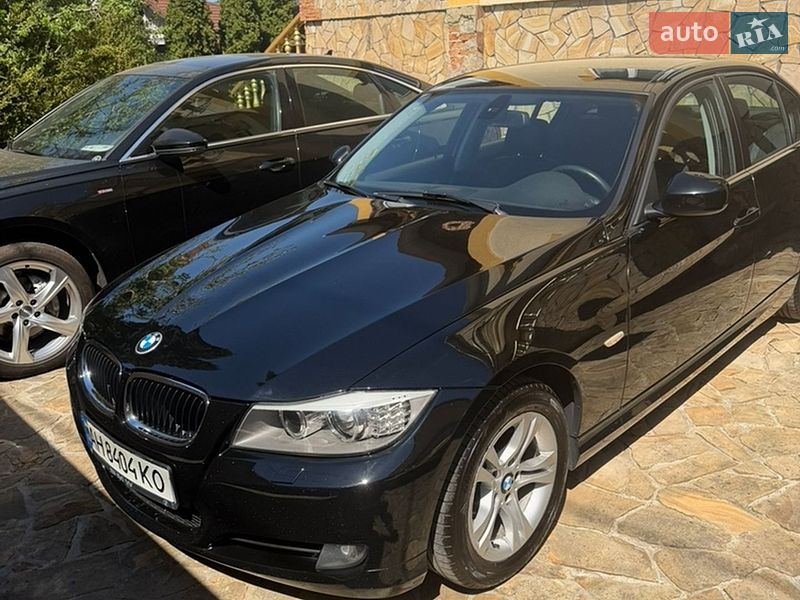 2011 bmw 320i