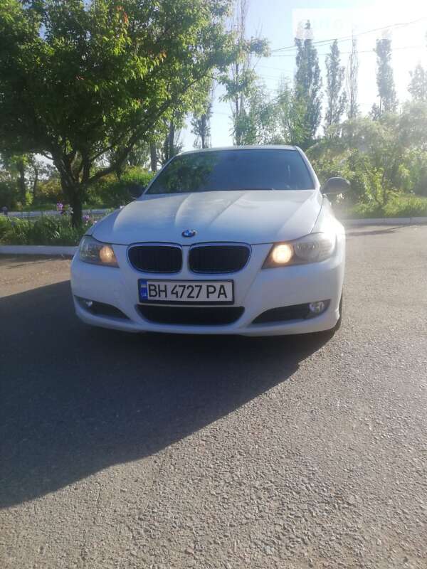 2010 bmw 323i