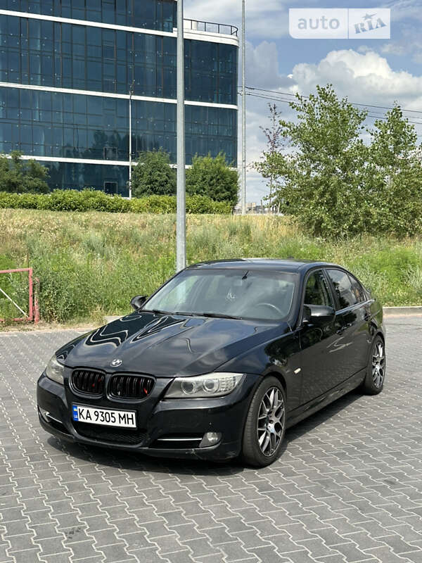 2011 bmw 3 series