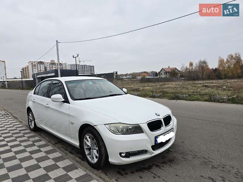 2010 bmw 3 series
