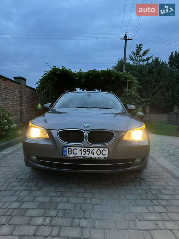2010 bmw 520