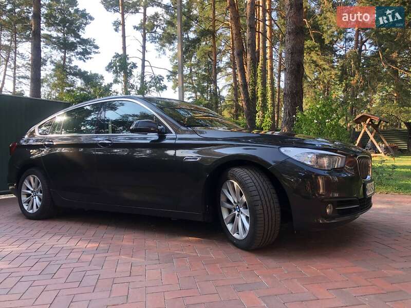 2017 bmw 528i gt
