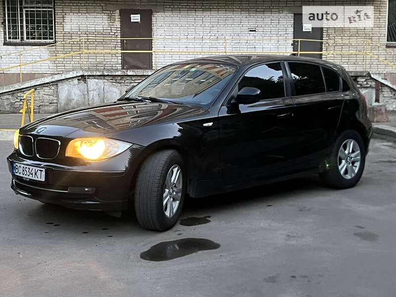 2011 bmw 1 series