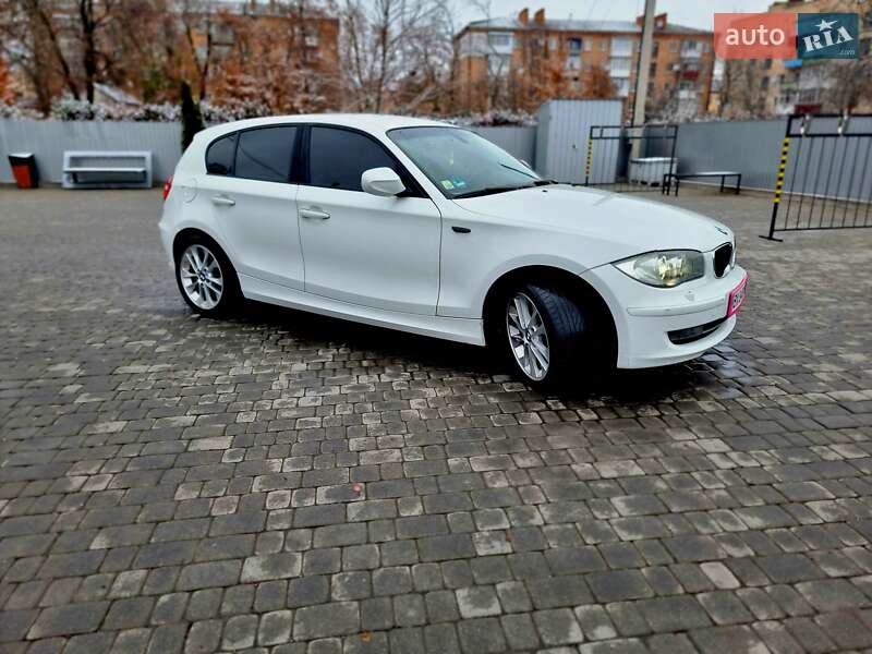 2011 bmw 1 series