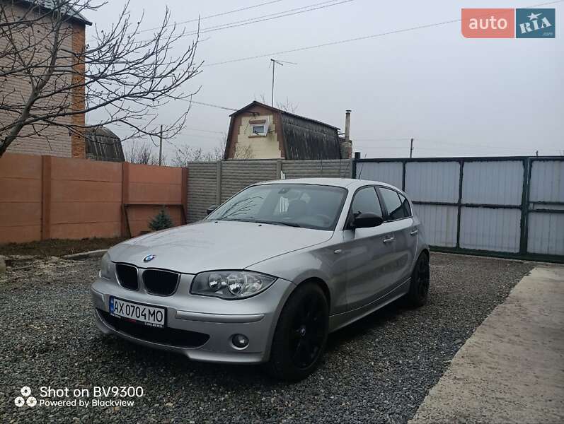 2005 bmw 120i