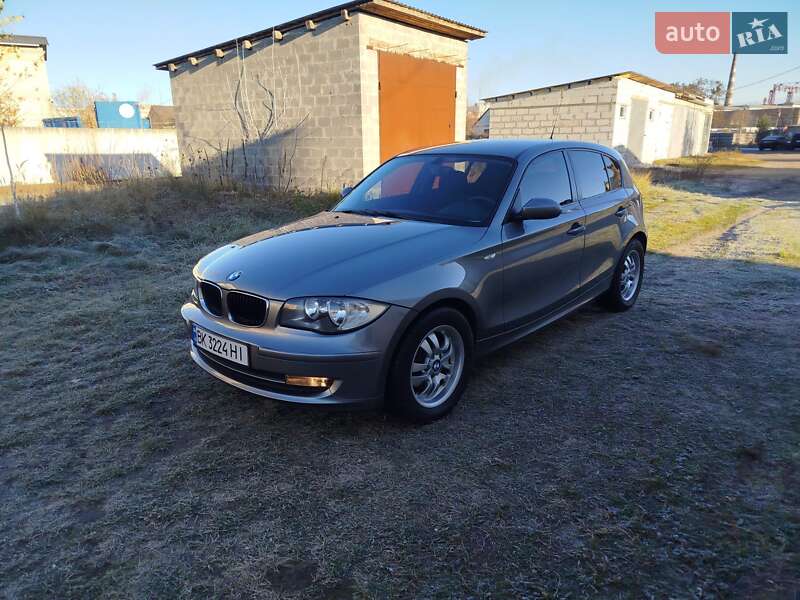 2009 bmw 1 series