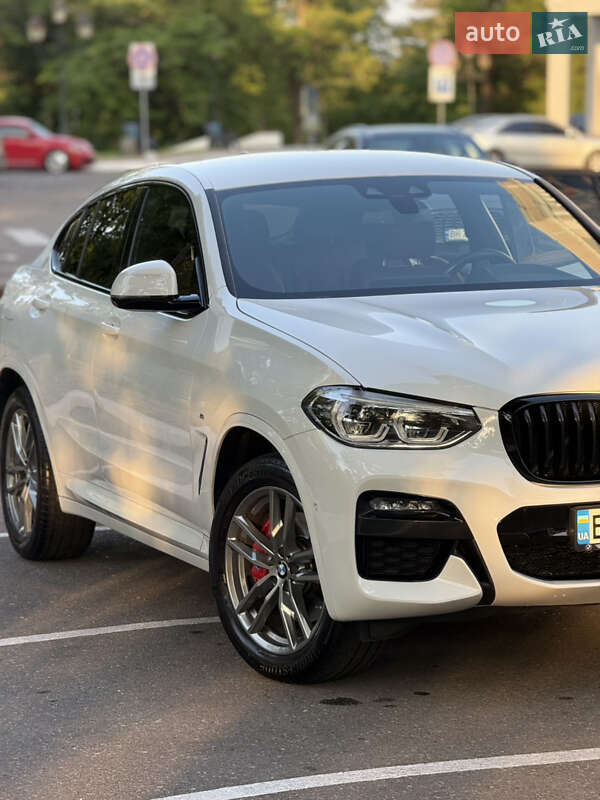 2021 bmw x4