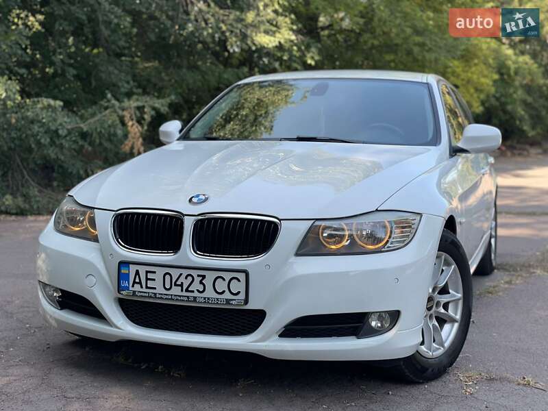 2010 bmw 318i