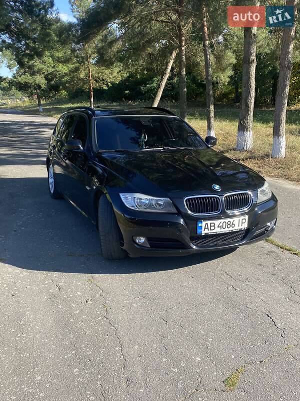 2010 bmw 3 series