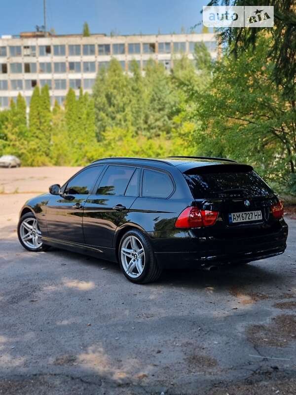 2010 bmw 3 series