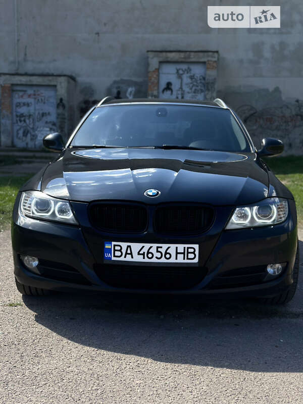 2010 bmw 3 series