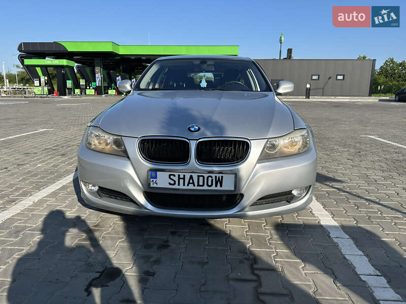 2011 bmw 318