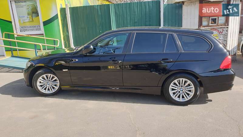 2011 bmw 3 series