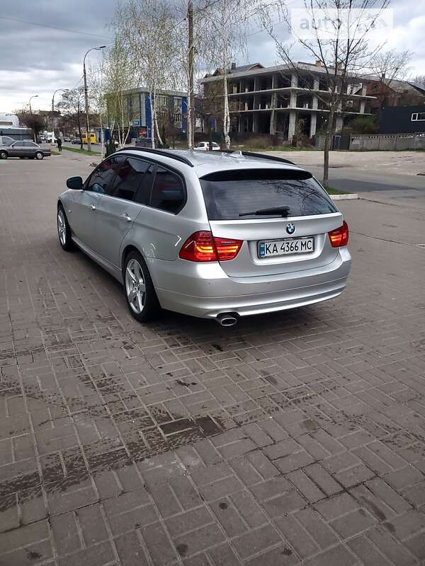 2011 bmw 320