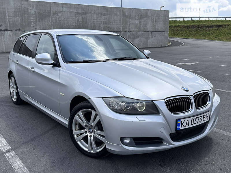 2011 bmw 3 series