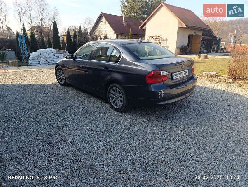 2005 bmw 318i