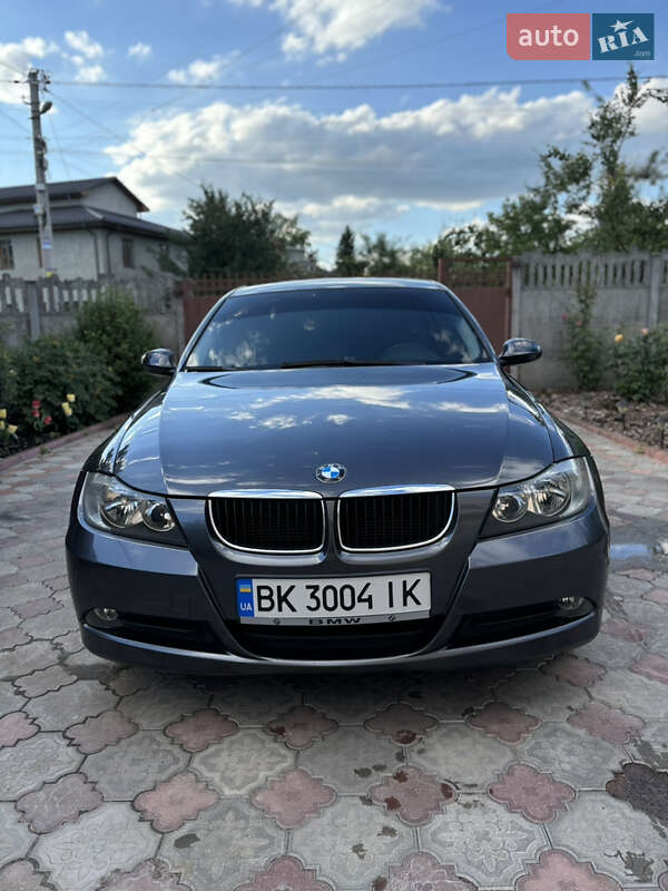 2006 bmw 318i