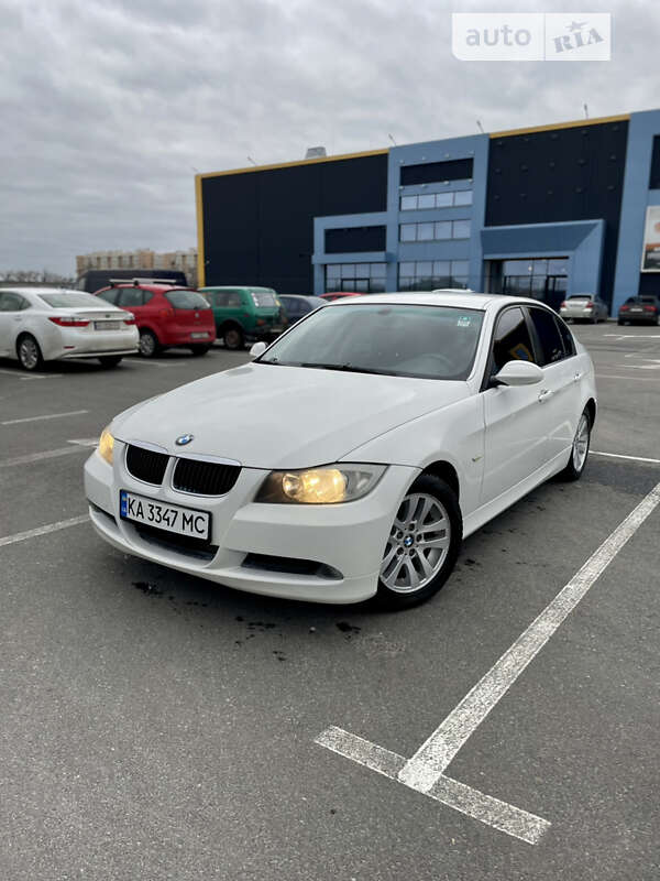 2005 bmw 3 series