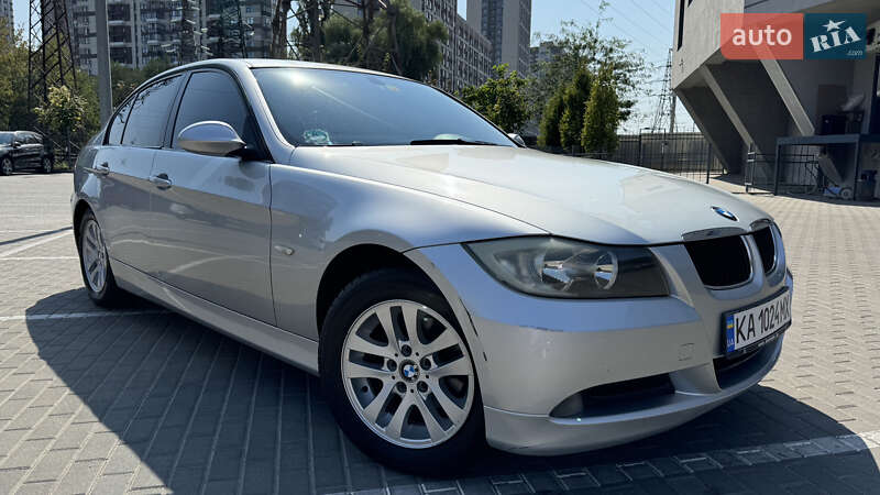 2006 bmw 318i