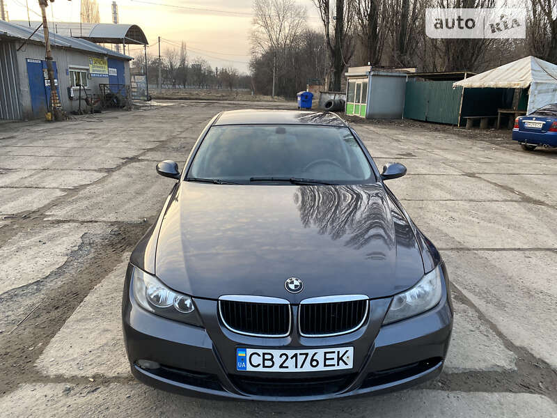 2005 bmw 320i