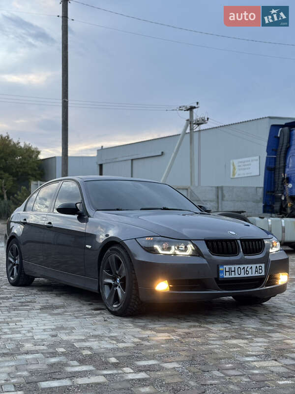2005 bmw 320i