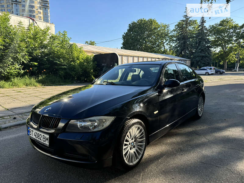 2005 bmw 320i