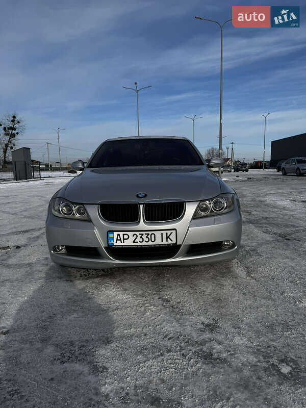 2005 bmw 320i