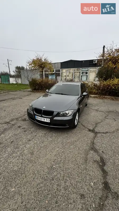 2005 bmw 320i