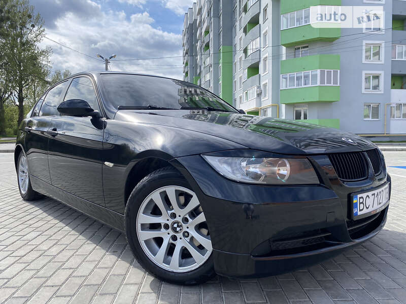 2005 bmw 320i