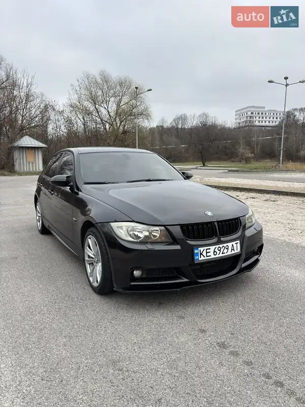 2005 bmw 320i