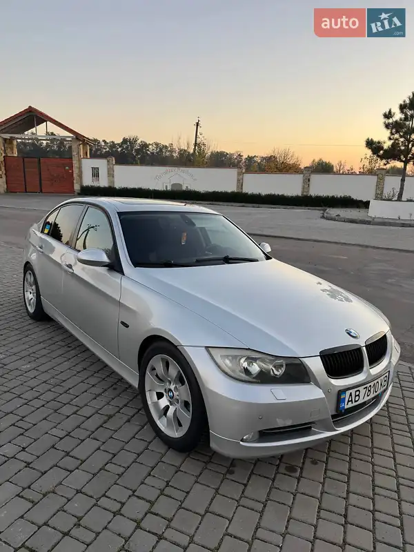 2006 bmw 320i