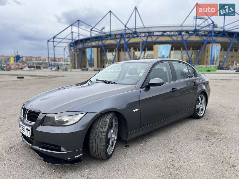 2005 bmw 320