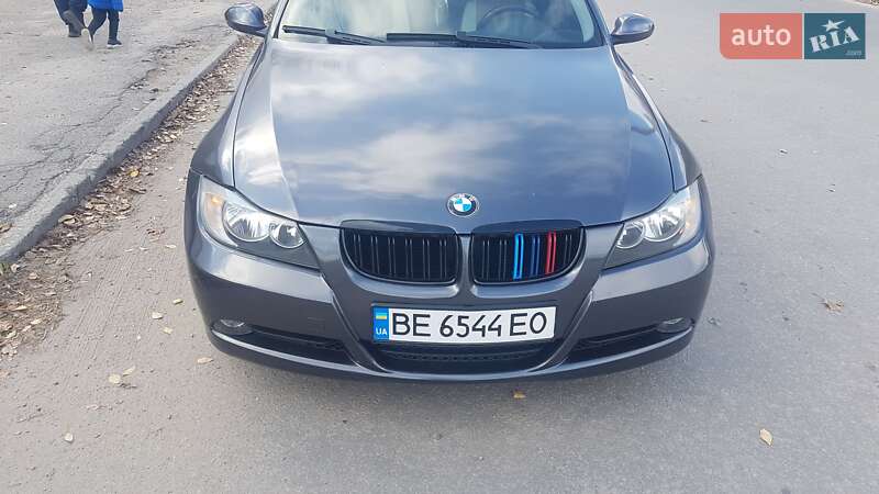2005 bmw 320i