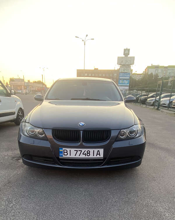 2005 bmw 320i