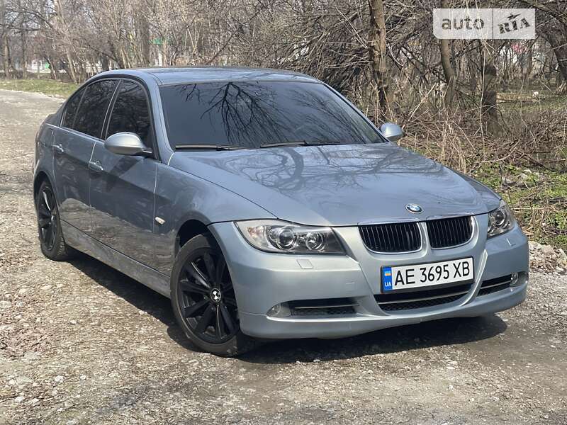 2005 bmw 3 series